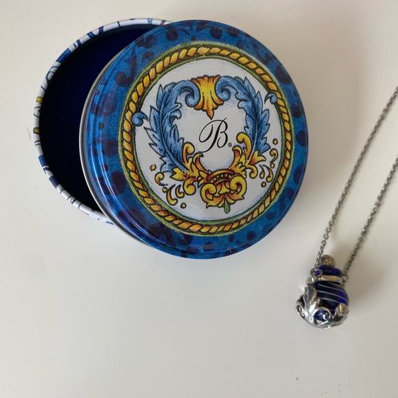 Dark blue essential oil bottle necklace - Picture 1 of 3